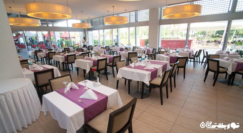 رستوران اصلی هتل کروان سراى کوندو  